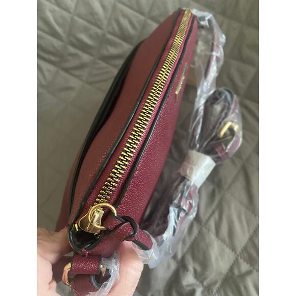 NWt-Trina Turks Wine color crossbody - Picture 5 of 6